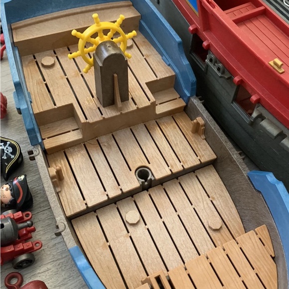 Playmobil Pirate Ship Playset - Picture 11 of 12